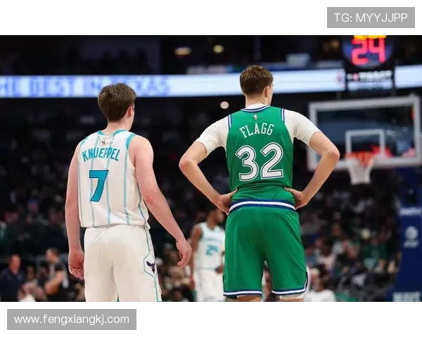 杜克豪杰首次交锋弗拉格与塔图姆赛后亲切寒暄展现友谊之情